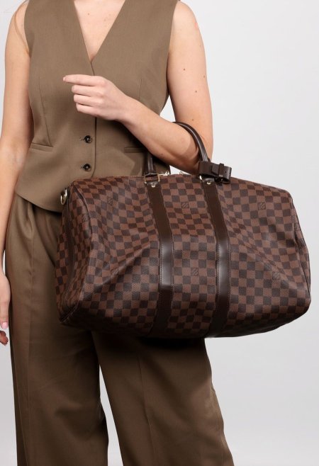 شنطة سفري لوي فيتون / louis vuitton حجم كبير